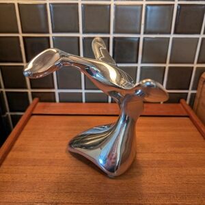 Vintage Hoselton Canada Goose Sculpture